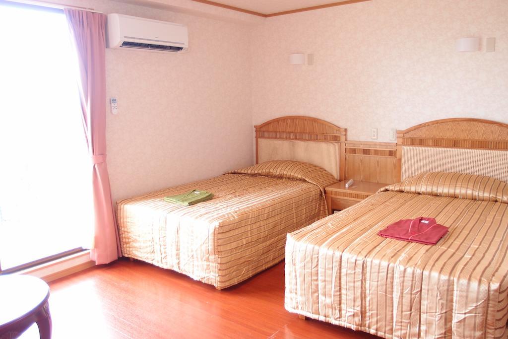 Hotel Castlevillage Miyakojima Camera foto